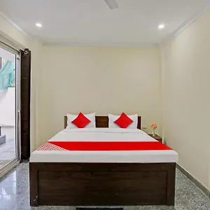 Hotel O Unicorn Near Omaxe Celebration Mall